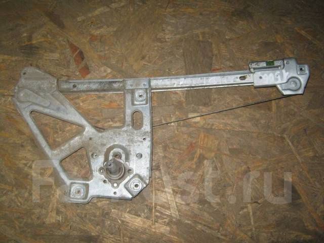 Задние стеклоподъёмники Ауди 100 с4