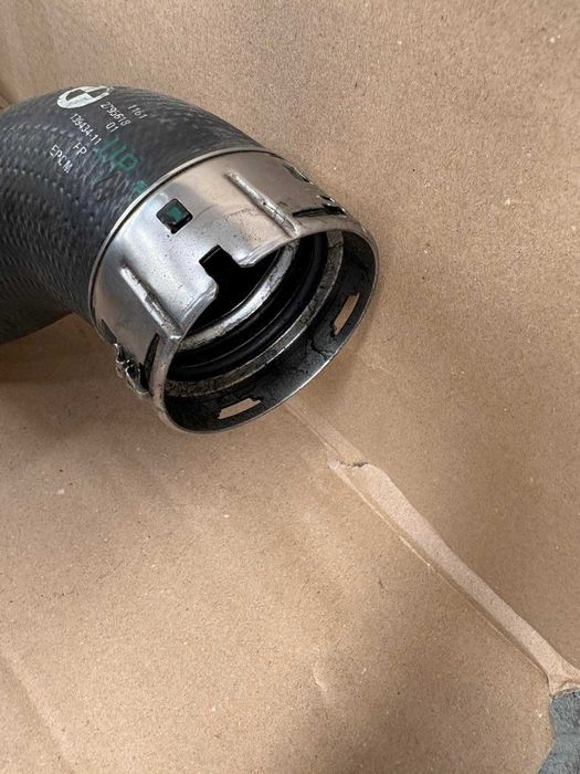 Тръба Интеркулер Маркуч Интеркулер БМВ Г30 Г31 Г11 Г12