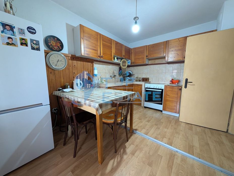 Продава се Къща в Стражица - 120 кв.м за 319 €/кв.м - Снимка #11