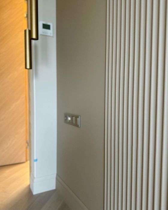 Покраска стен.  Покраска квартир.  Покраска стен и потолков.