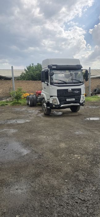 V5 kuzov va kabina sotiladi