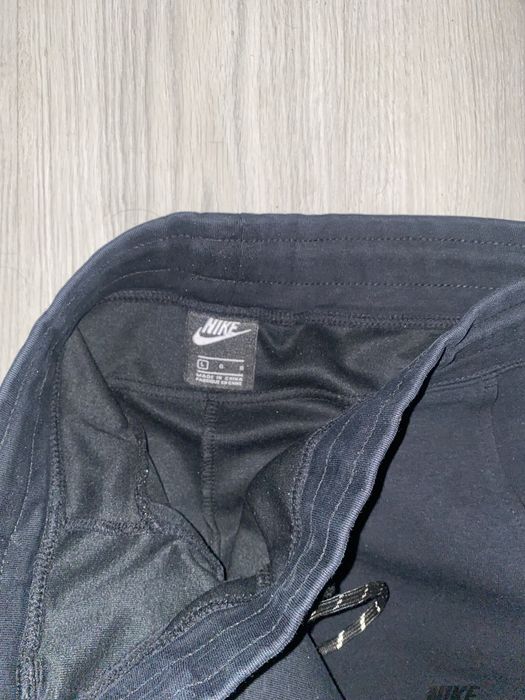 Найк теч флис м срочно