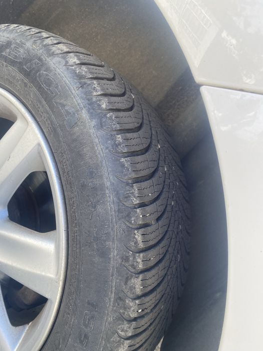 2-cauciucuri Debica 185/60/r15