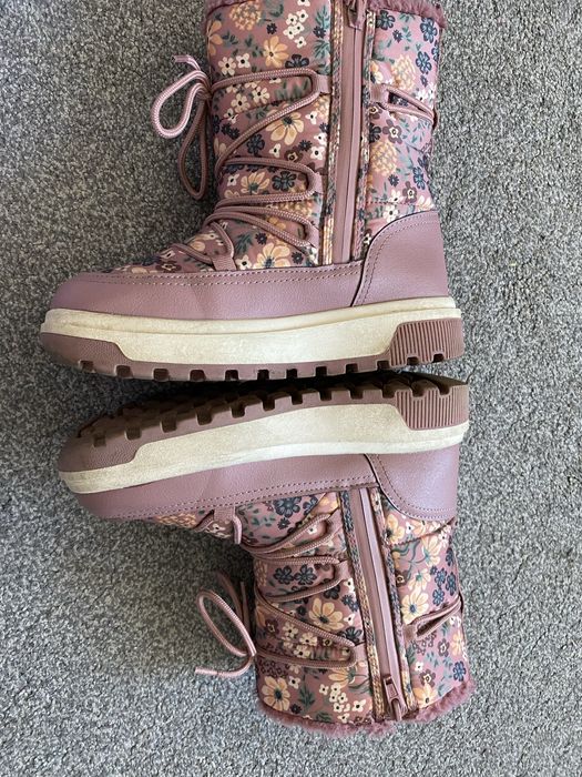 Ghete impermeabile H&M, marimea 34, vatuite, inchidere fermoar