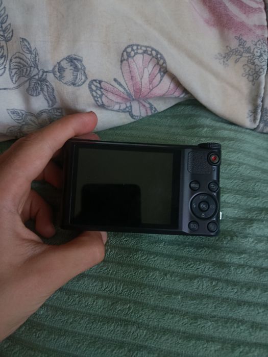 Продам камеру Samsung wb150f
