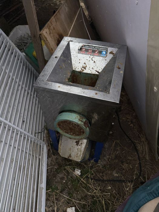 Продам столы мангал для кафе