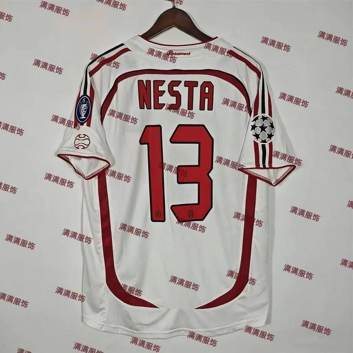 Milan retro forma