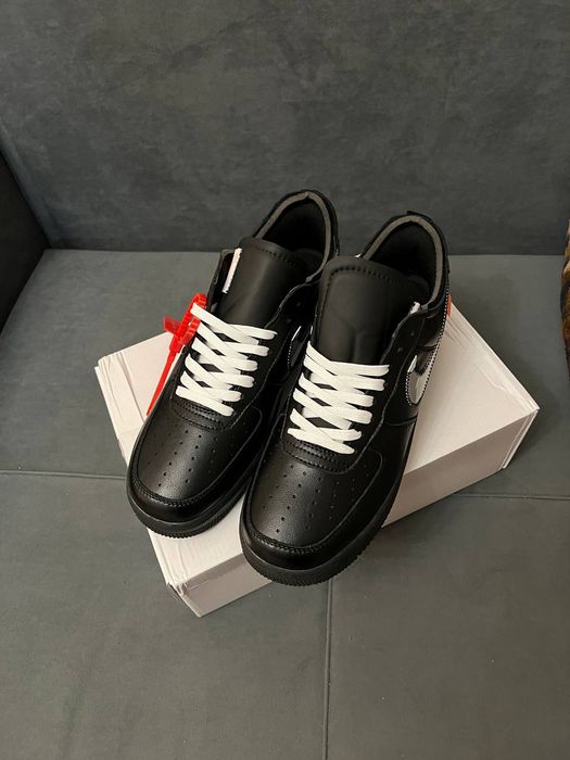 Nike air force 1 off white moma