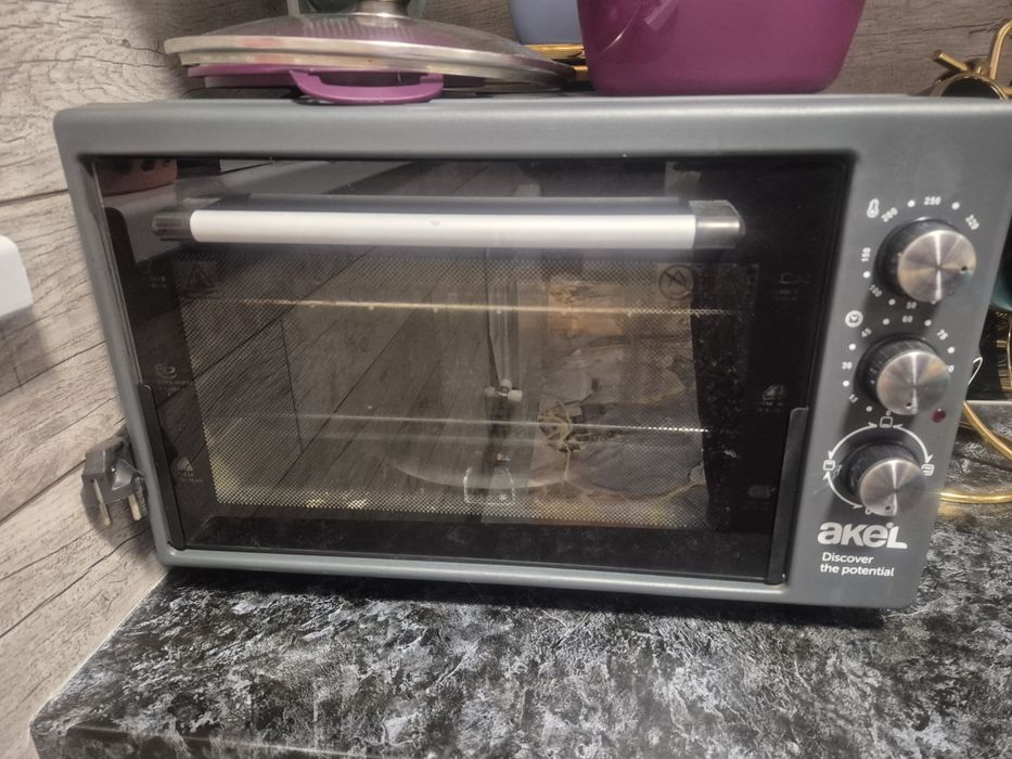 Продам духовку б/у