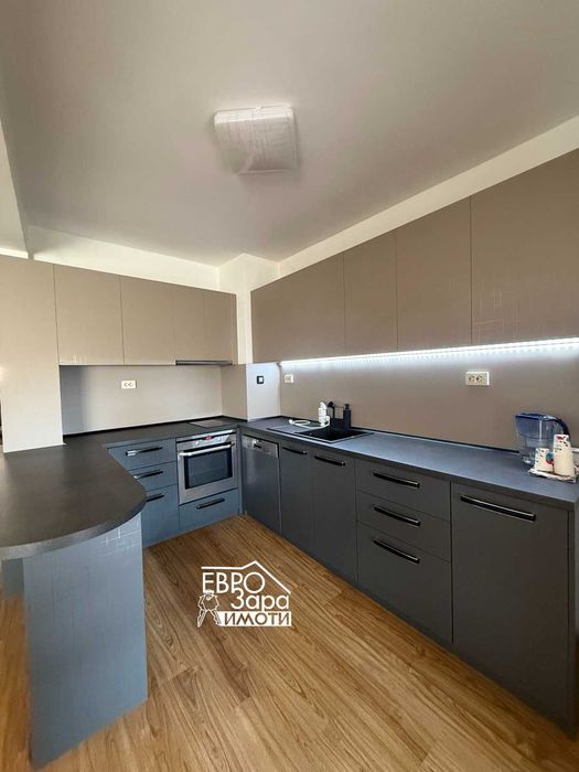 Продава се Къща в с. Старозагорски бани, Област Стара Загора - 178 кв.м за 1107 €/кв.м - Снимка #13