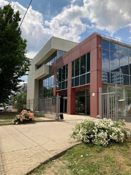 Birouri + depozit, 1532 mp utili, aut. ISU, 2001 mp teren, proprietar