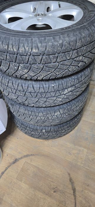 Продам шины с дисками