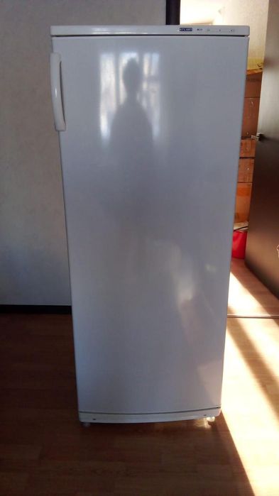 Продаётся морозильник