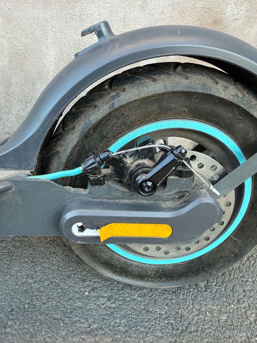 Trotinetă electrică Motus Scooty 10 Lite GEN5 | puțin folosită | București
