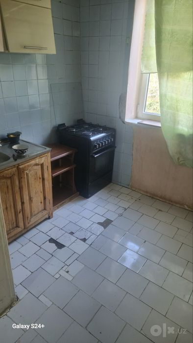 Сдаеться квартира в сергели 4 2х комнатная за 300