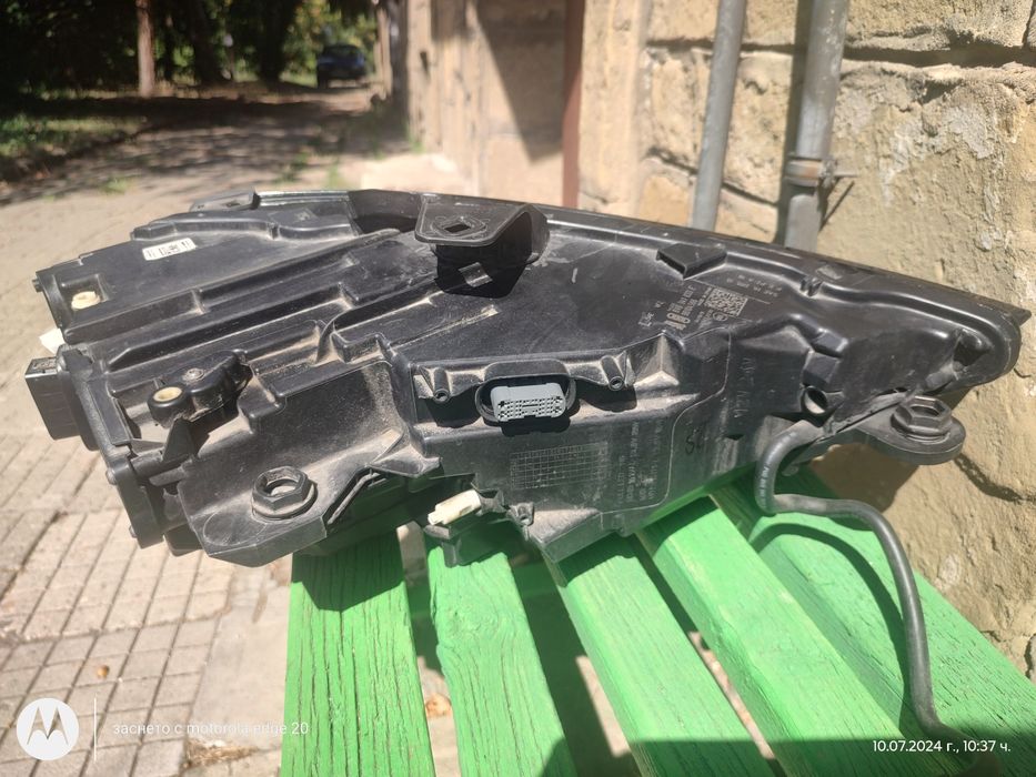 Продавам ляв фар FULL LED AUDI A3 8V