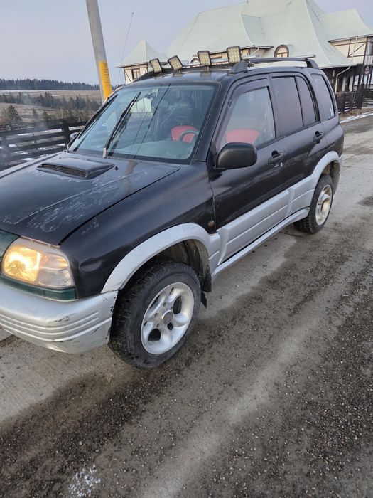 Vând Suzuki grand vitara 2.0 benzina