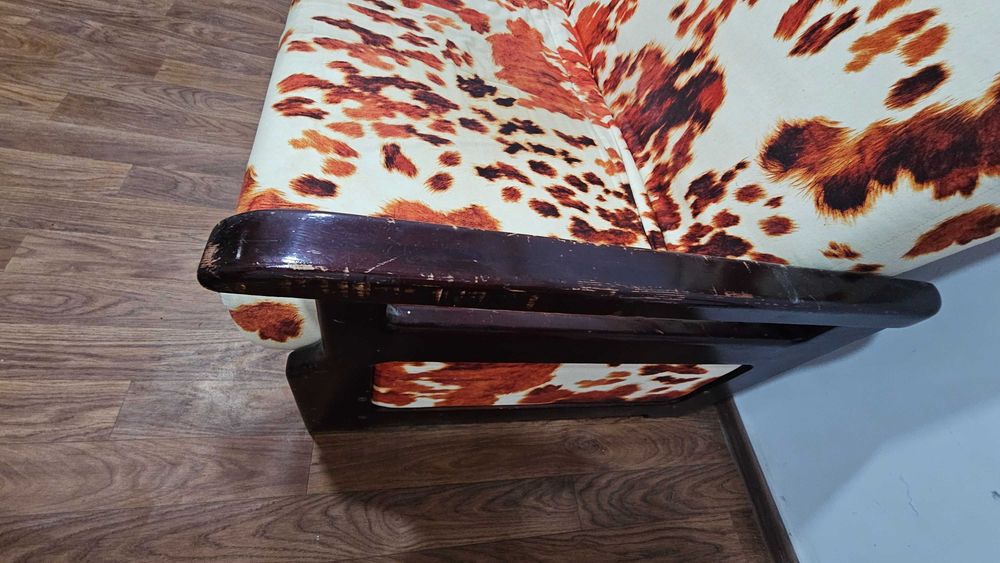 СРОЧНО продается ДИВАН