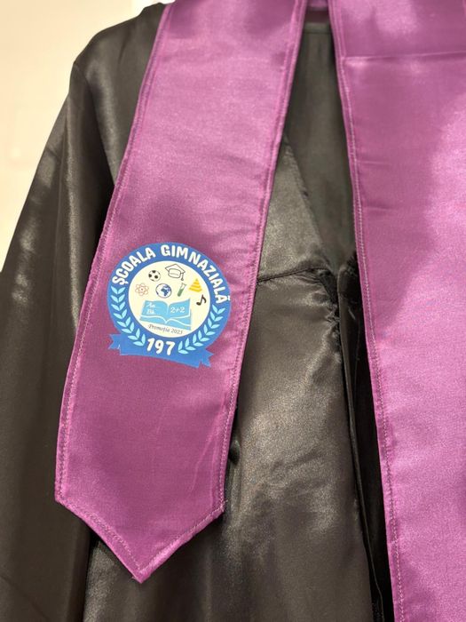 Inchiriere/Vanzare toci, robe si esarfe absolvire