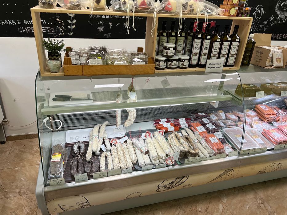 Хладилна витрина