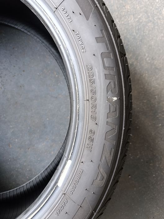 Două anvelope de vara 225 50 18 Bridgestone Turanza T001 dot 2019