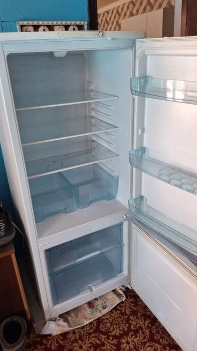Продам холодильник Бирюса