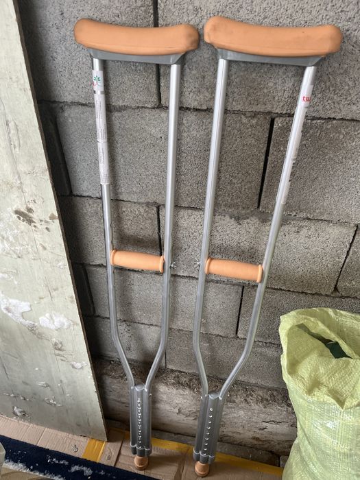 Продам костели срочно