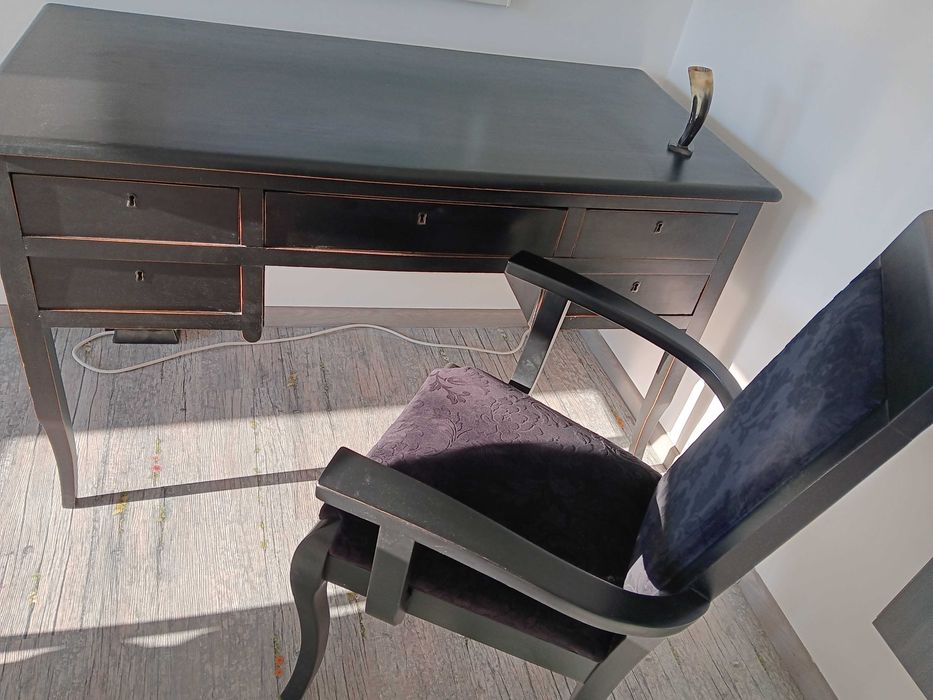 Ретро масивно арт бюро дъб+стол-+подаръци