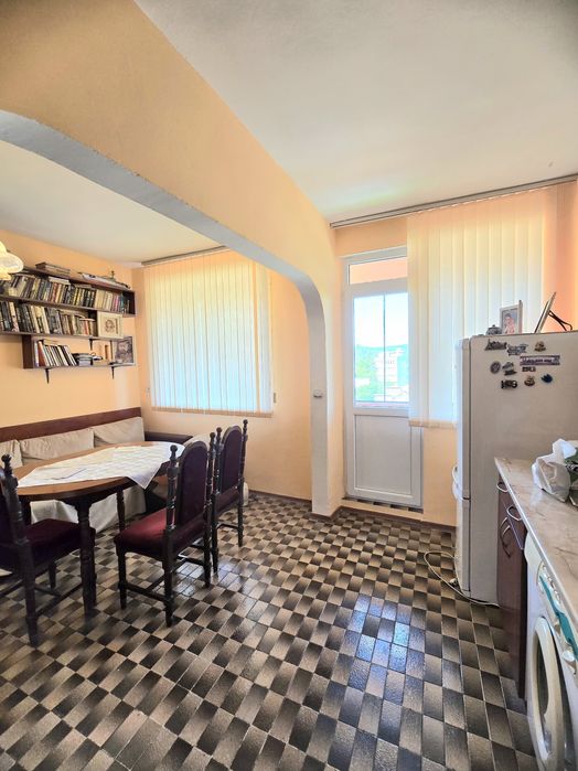 Продава се Четиристаен апартамент в Горна Оряховица - 94 кв.м за 1004 €/кв.м - Снимка #6