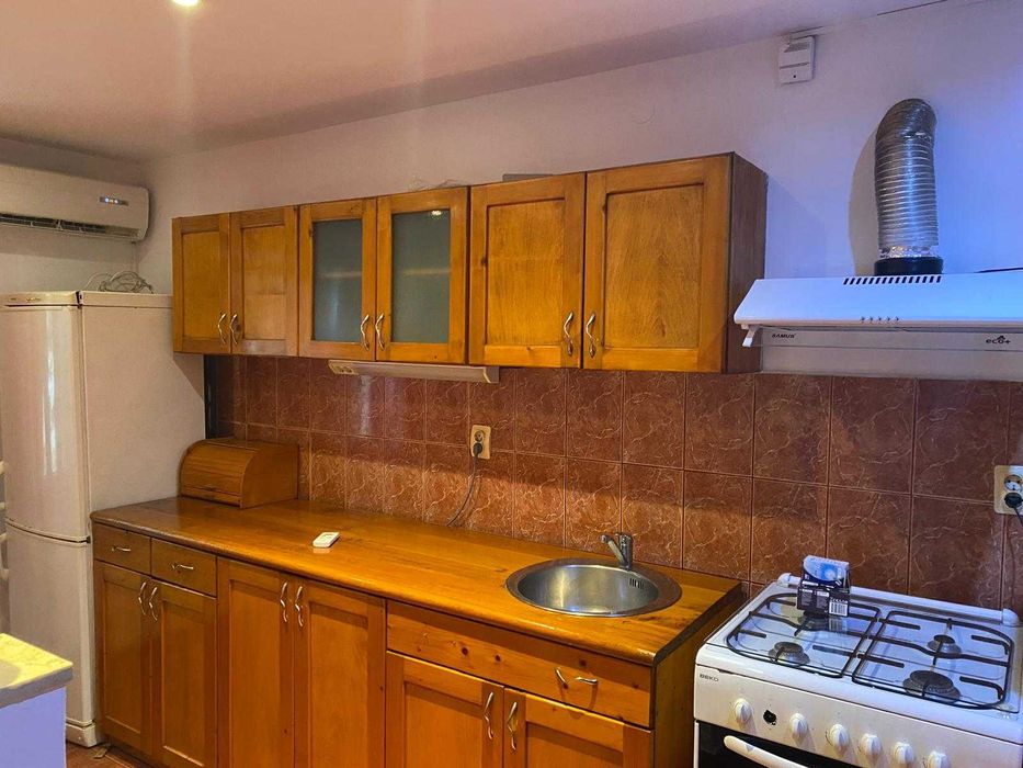 inchiriez apartament 2 camere in otopeni