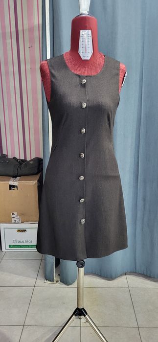 Vând sarafan din stofa