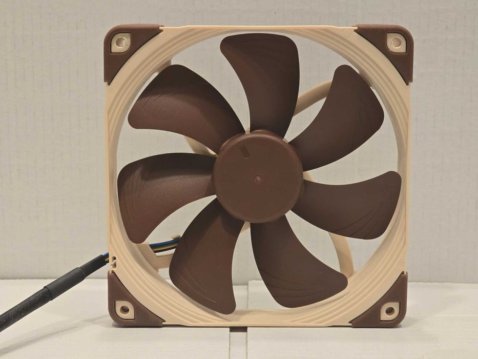 Ventilator Noctua NF-A14 5V PWM