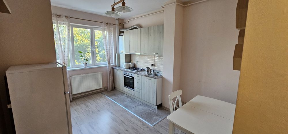 Vând apartament cu o camera , 43 mp, complet mobilat și utilat, Gruia, str. Vanatorului, anunț de la  proprietar, fara comision