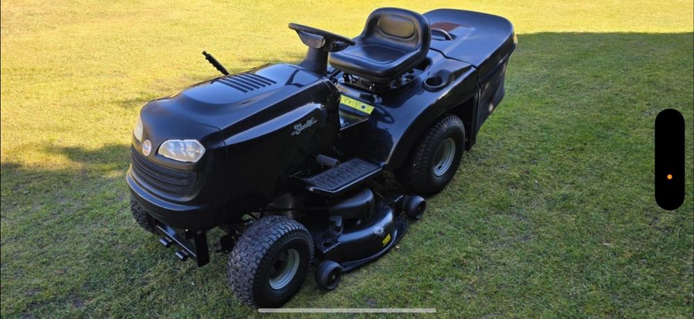 Tractor tuns iarba Briggs&Stratton