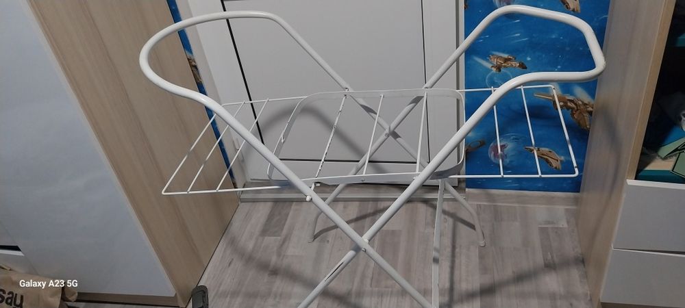 Ваничка със стойка