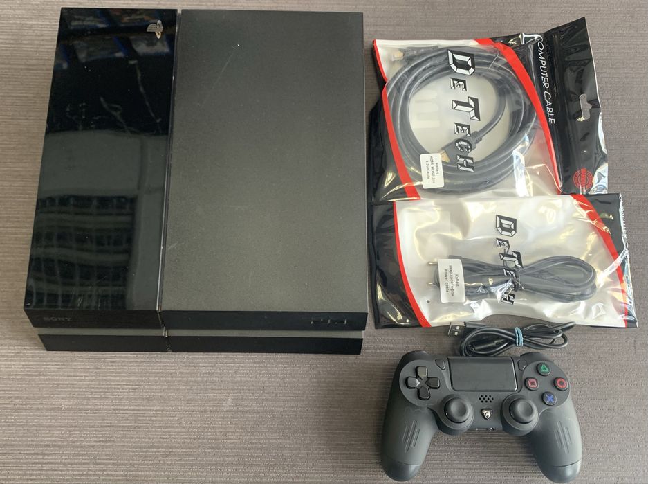 PS4, Playstation 4  500 GB - 130.38€ (255.00 лв)