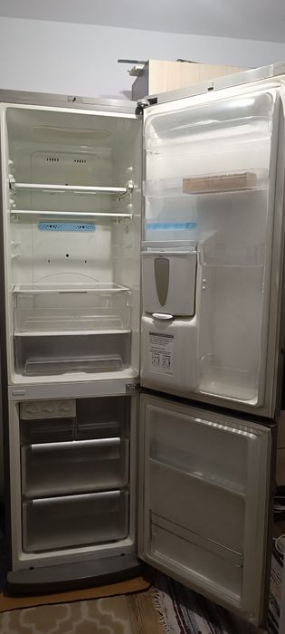 Combina frigorifica LG