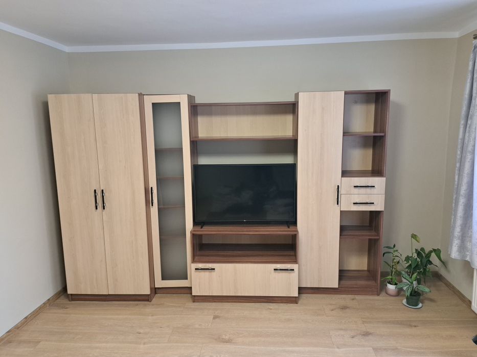 Set mobilă sufragerie