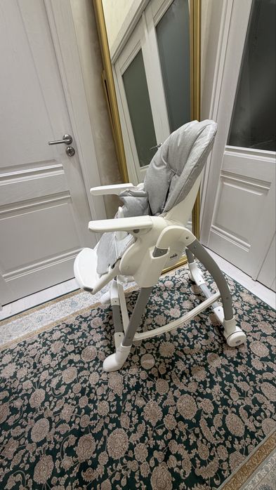 болалар учун овқатланиш столи б/у холати идельно