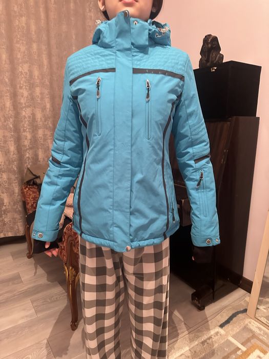 Продам куртка зимние