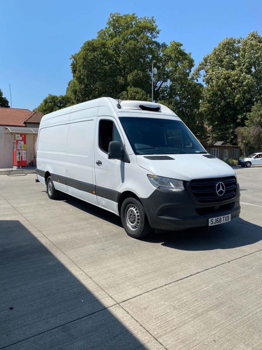 MERCEDES-BENZ Sprinter