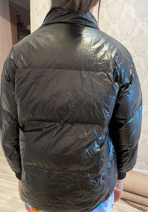 Стильная куртка для девочки