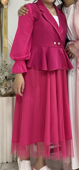 Женское платье !!!