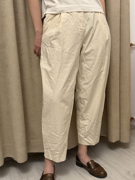 Pantaloni crem COS