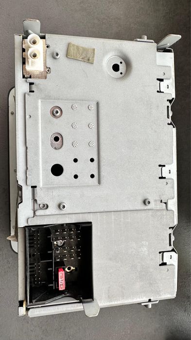 Navigatie RCD310 original VW Seat Skoda – Golf 5 6, Passat B6, Leon 1P, Octavia 2
