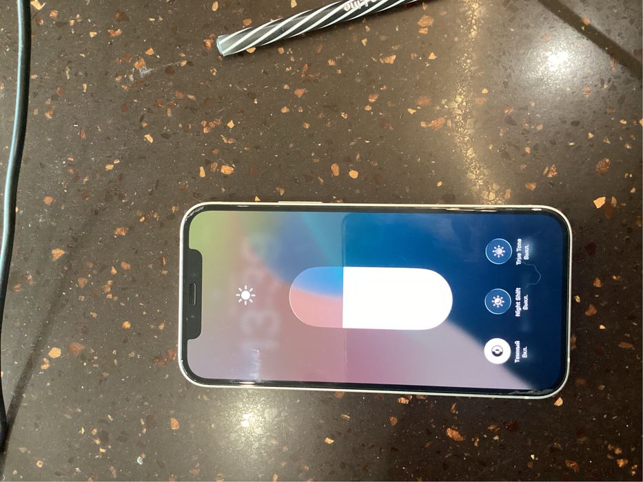 Iphone 12 128gb емкость 80