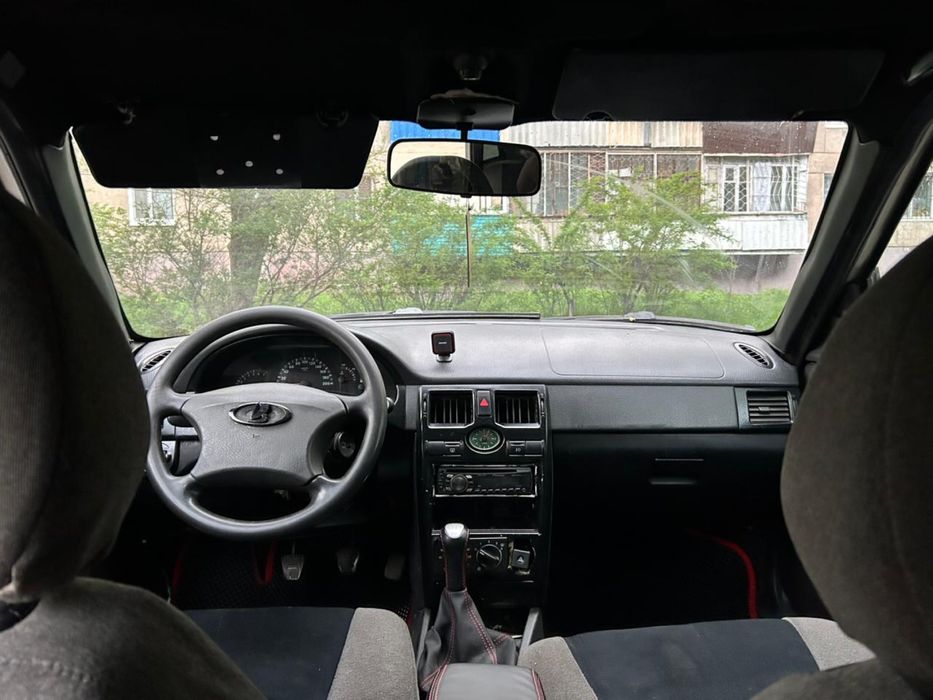 Продам ваз 2110 в норммальном состоянии