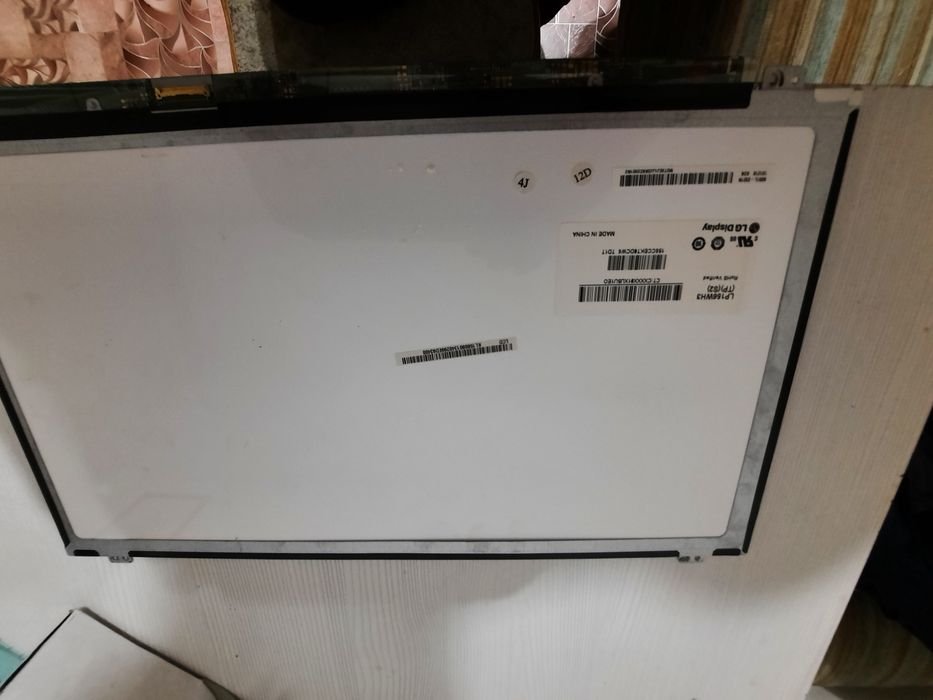 Продам. мтрицу 15 6.(оригинал)