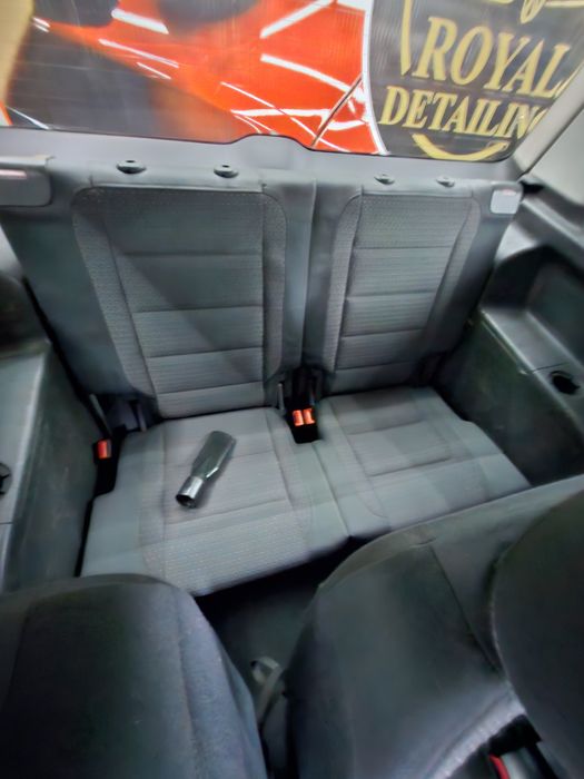 Wturan 7locuri, an 2004 preț 2500e negociabil tlf