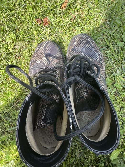 Vand ghete din piele